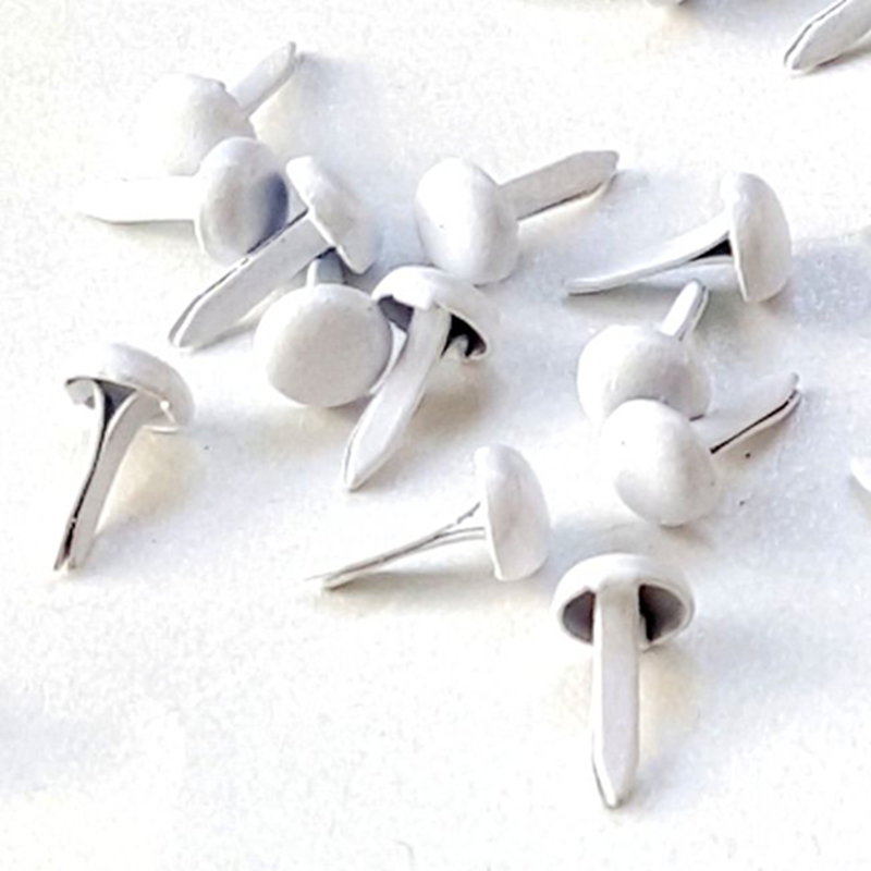 500 stuks 4.5mm Wit Metalen Br - Papercraft Supply Invitation recensie en prijs
