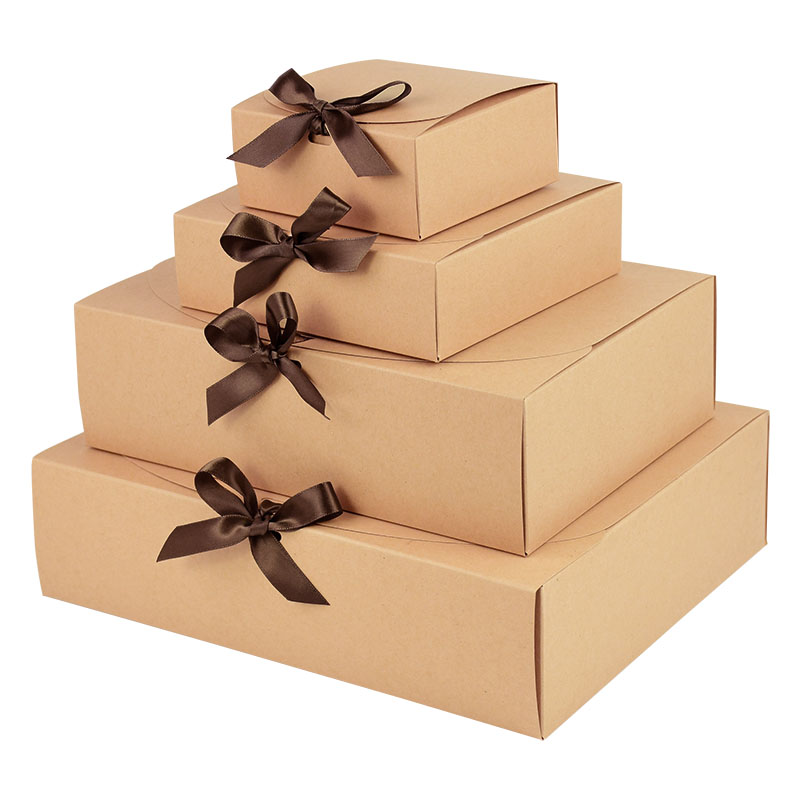 Kraftpapier geschenkdoos met d - Papercraft Supply Ribbon recensie en prijs